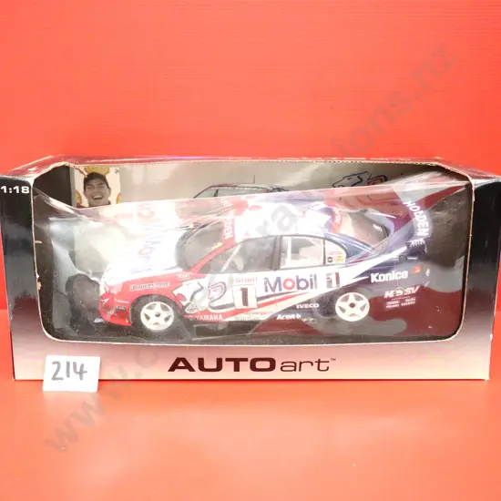 Holden Commodore VX Holden Racing Team #1 – Mark Skaife