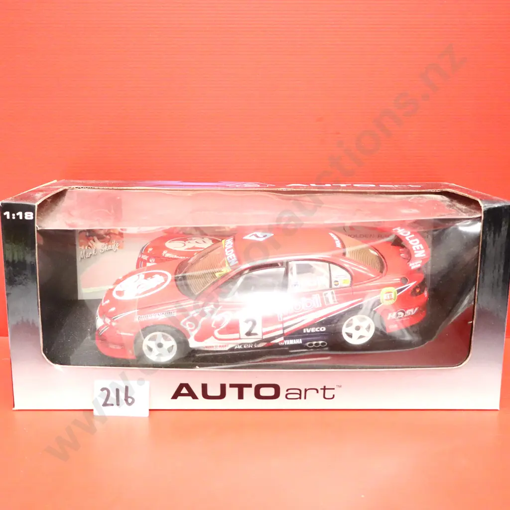 Holden Commodore VX Holden Racing Team #2 – Mark Skaife Image 1++