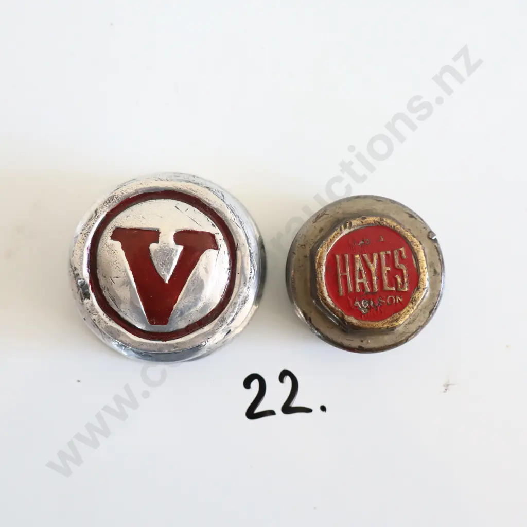 Veteran HubCaps, Hayes And V X 2 Image 1++
