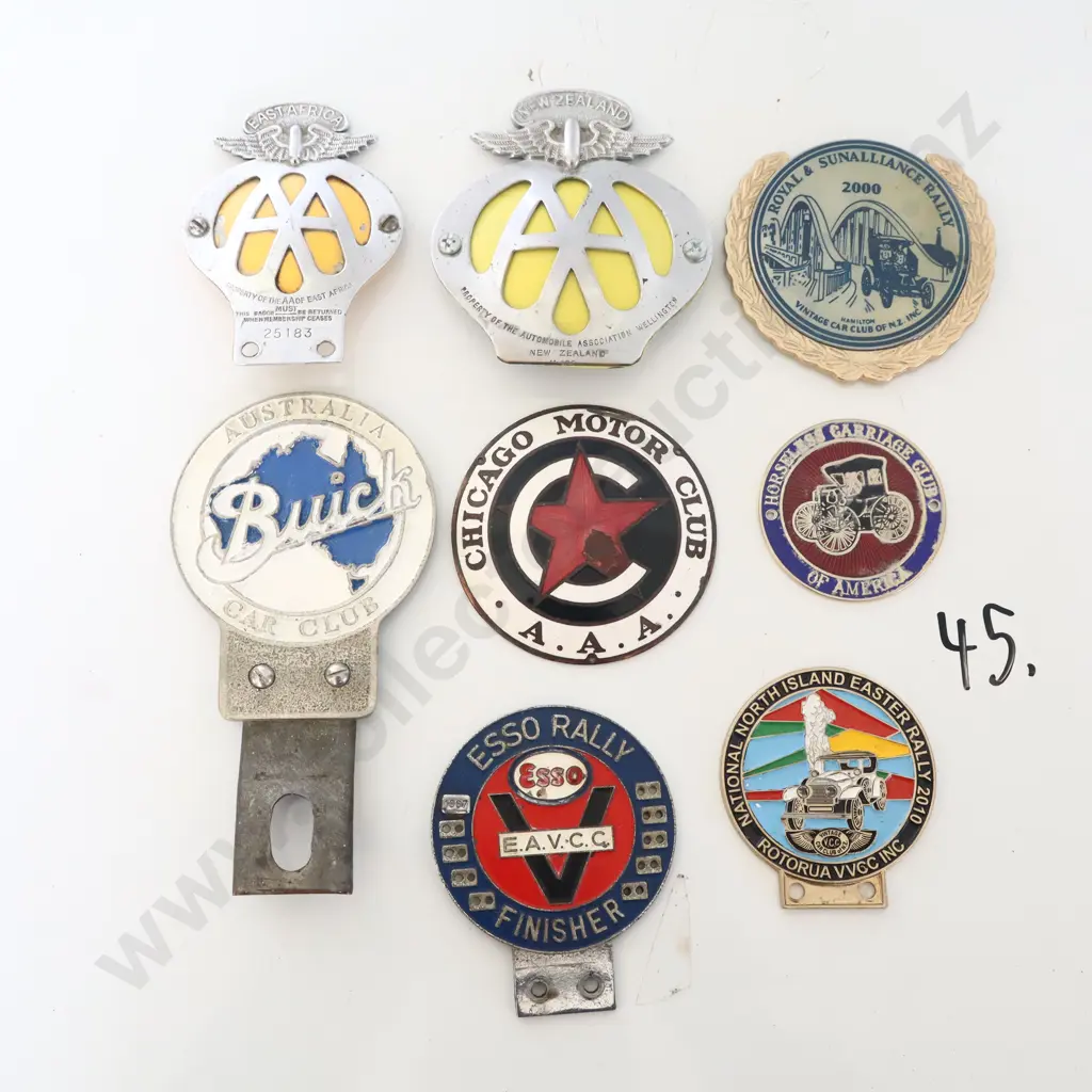 AA Badges And Car Club Badges X 8 Image 1++