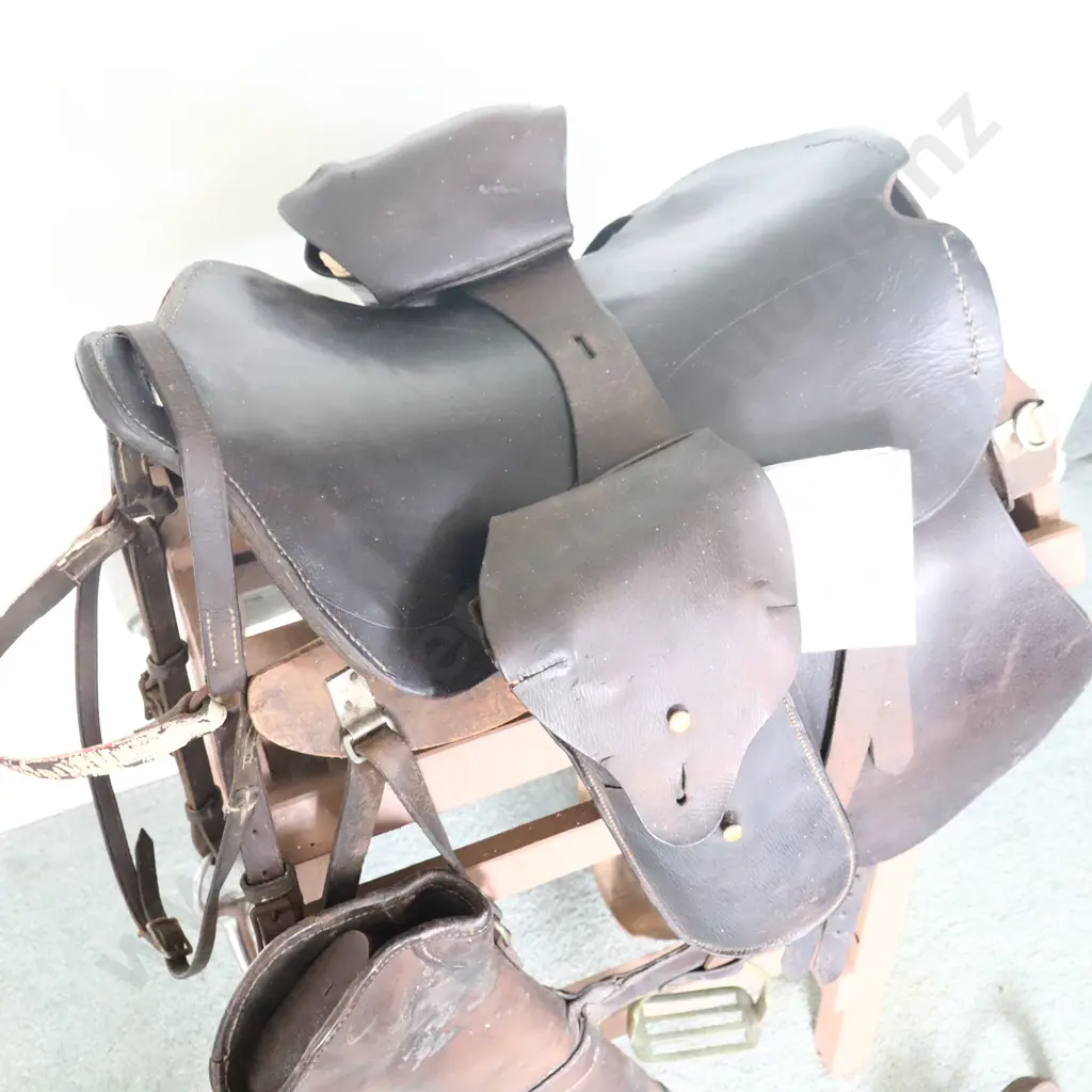WW1 Colonel Max Aldred Saddle And Holster Image 1++