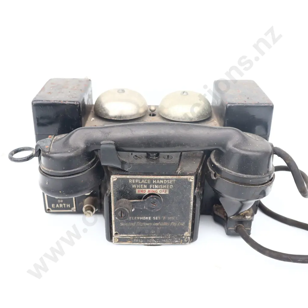 Broadarrow Australia Stamped WW2 Field Telephone Image 1++