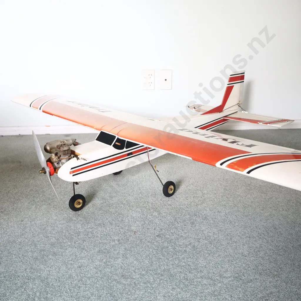 Remote Control Aeroplane Flying Trainer Image 1++