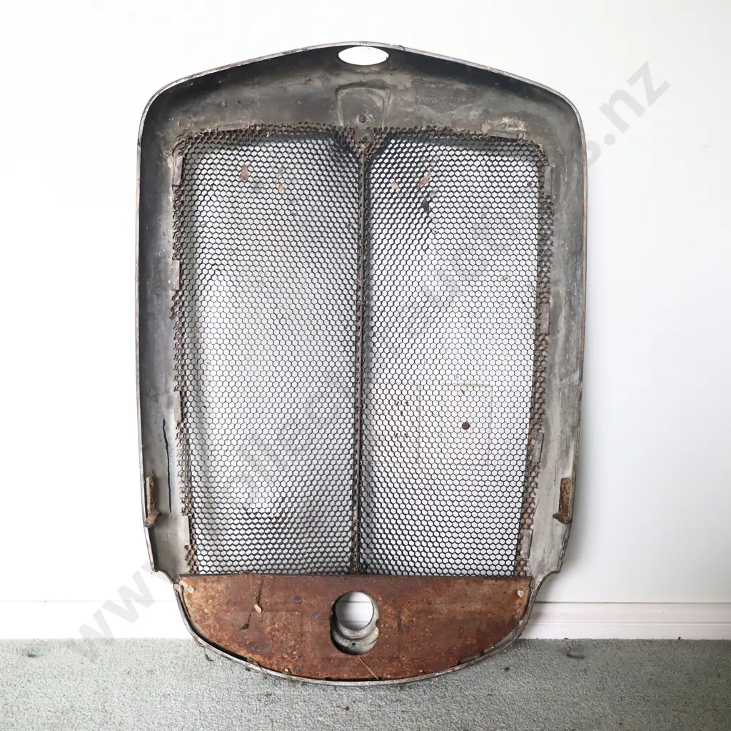 Morris Sixteen Oxford Grill Image 1++