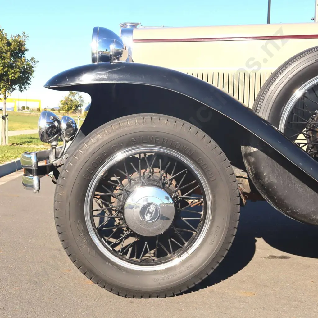 1930 Hupmobile Cabriolet Image 1++