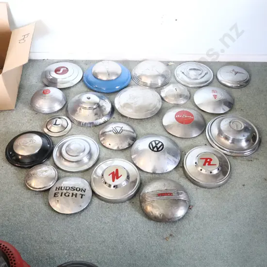 Vintage Hubcaps 