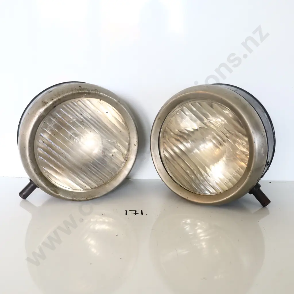 Pair McKeelite Headlights  Image 1++