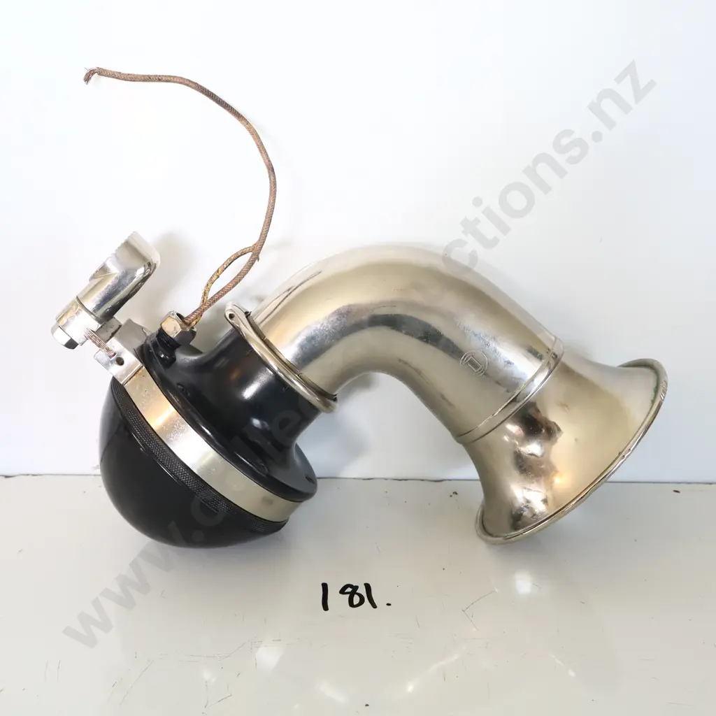 1930s Bosch Electric Horn Image 1++
