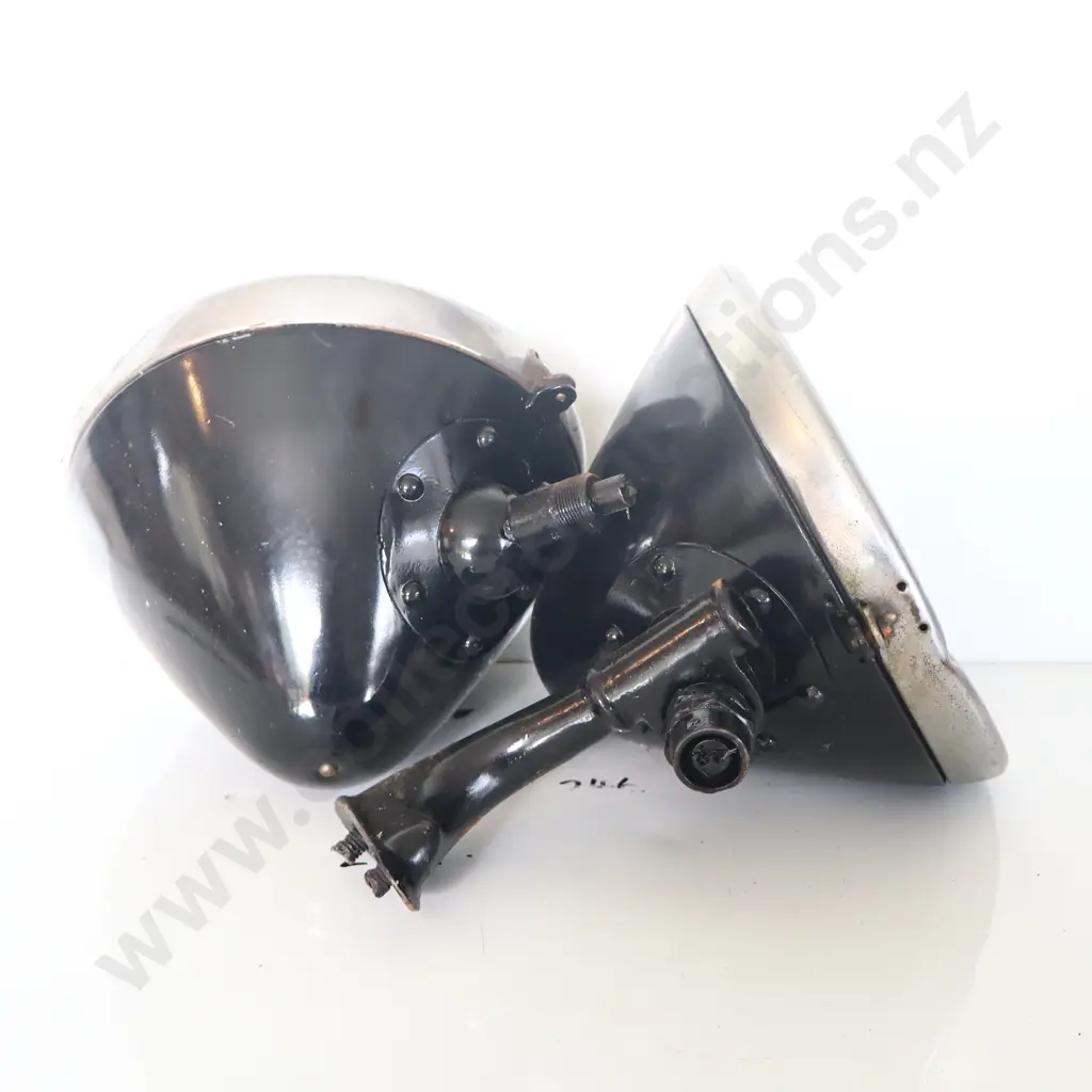 Pair Tiltray Headlights  Image 1++
