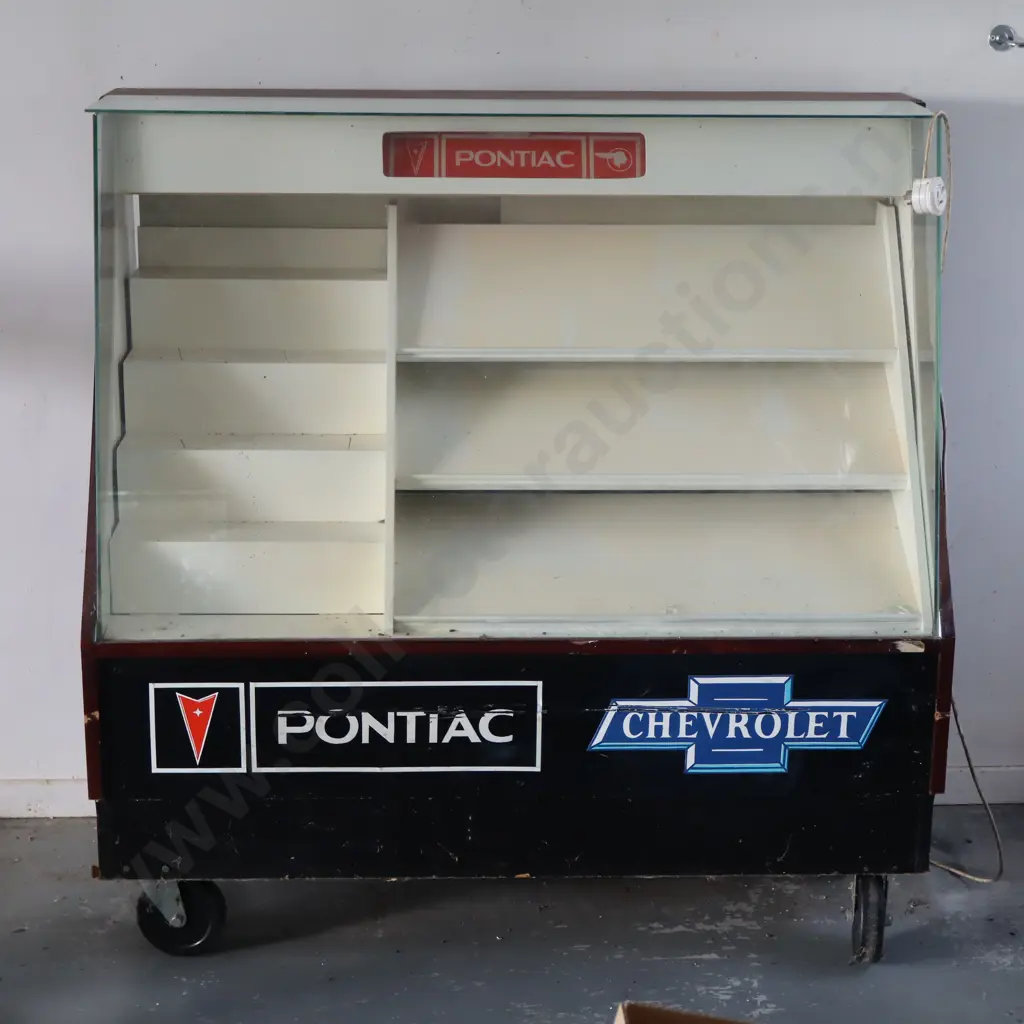 Original Pontiac Chevrolet Light Up Display Cabinet Image 1++
