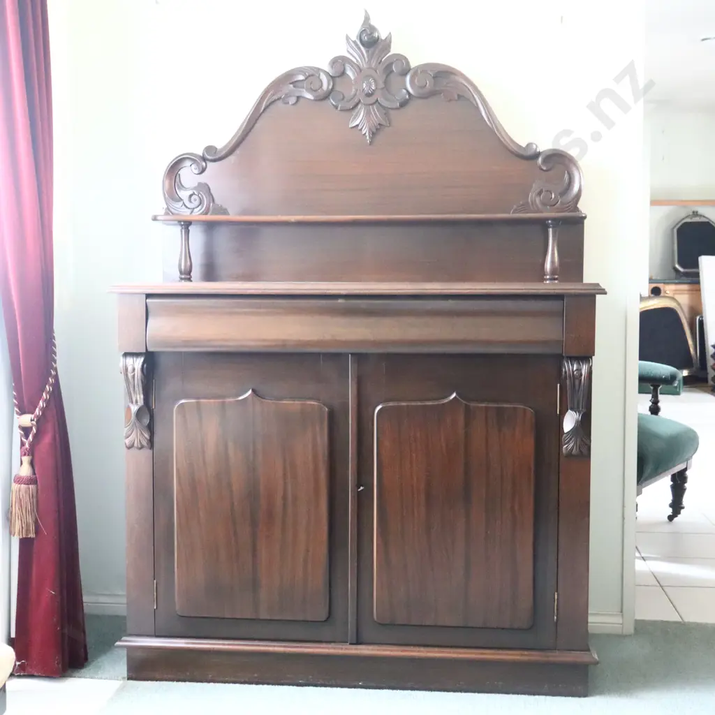 Vintage Cabinet Image 1++
