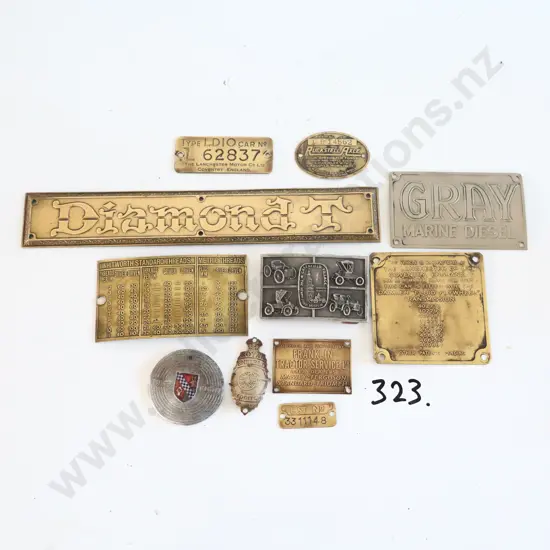 Makers Plaques Ect, Diamond T, Gray Marine Diesel Ect